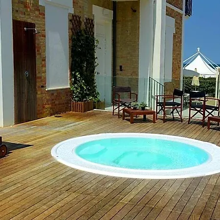Ξενοδοχείο Capanni 3*